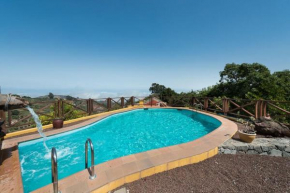 Lavish holiday home in Moya with whirlpool